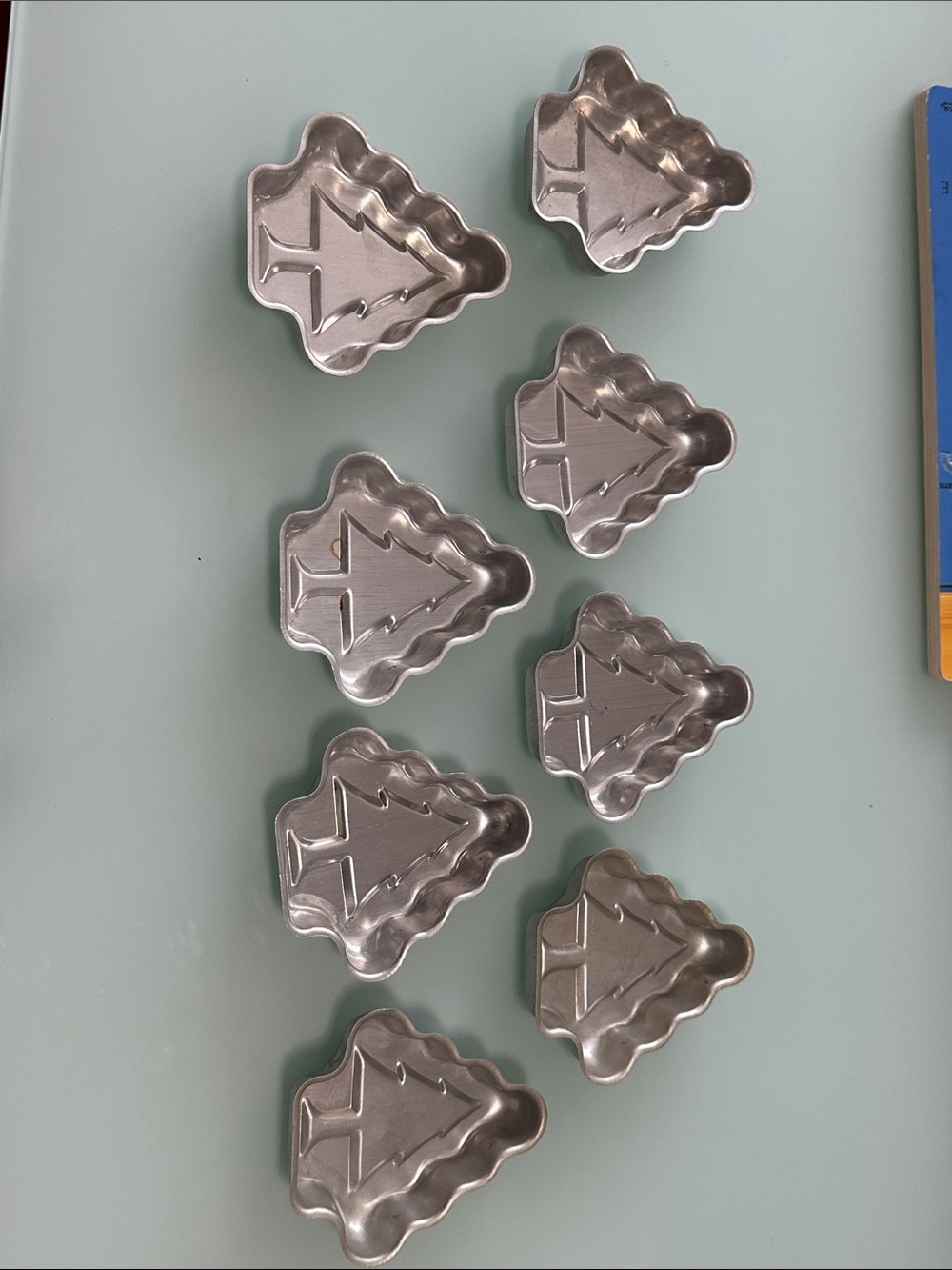 Tree baking molds